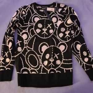 Reason black and white Teddy bear sweater small nwt